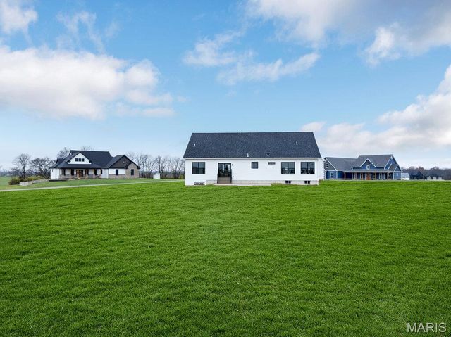 70 Eagles Watch Drive, Silex, MO 63377