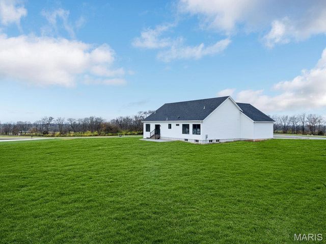 70 Eagles Watch Drive, Silex, MO 63377