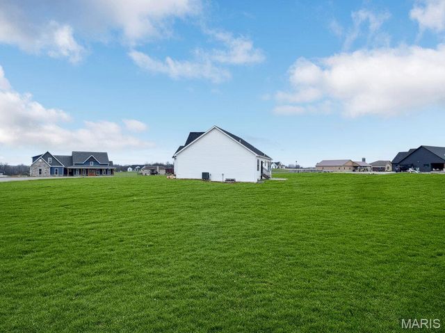 70 Eagles Watch Drive, Silex, MO 63377