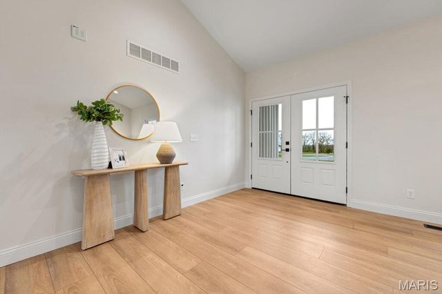 70 Eagles Watch Drive, Silex, MO 63377