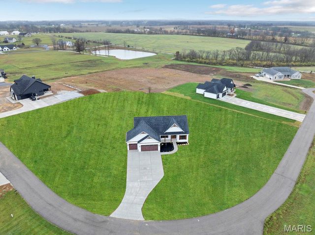 70 Eagles Watch Drive, Silex, MO 63377