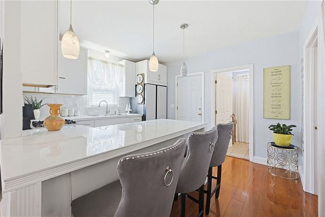 270 Woonasquatucket Avenue, North Providence, RI 02911