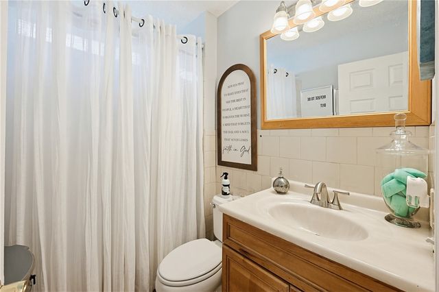 270 Woonasquatucket Avenue, North Providence, RI 02911