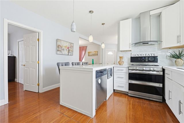 270 Woonasquatucket Avenue, North Providence, RI 02911