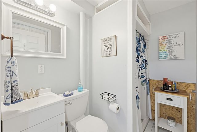 270 Woonasquatucket Avenue, North Providence, RI 02911