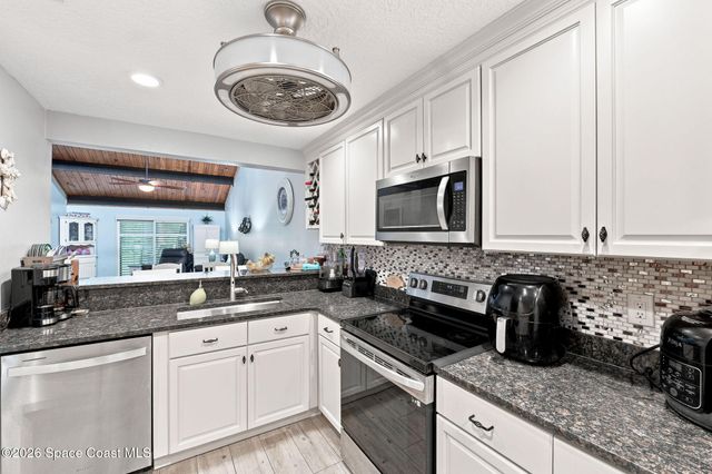 206 Augusta Way, Melbourne, FL 32940