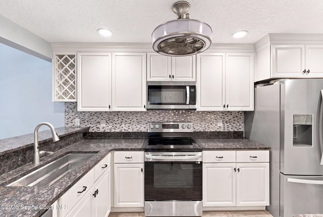206 Augusta Way, Melbourne, FL 32940