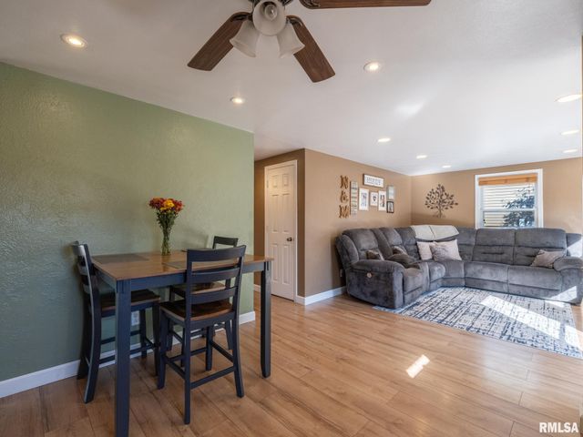 1509 HENRY Street, Pekin, IL 61554