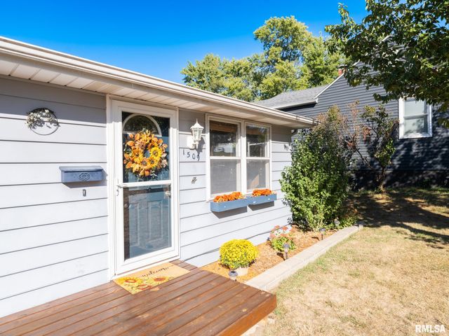 1509 HENRY Street, Pekin, IL 61554