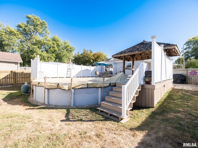 1509 HENRY Street, Pekin, IL 61554