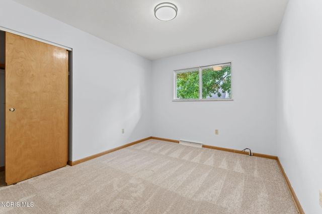3420 Mapleview Drive, Toledo, OH 43623