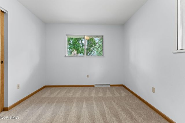 3420 Mapleview Drive, Toledo, OH 43623