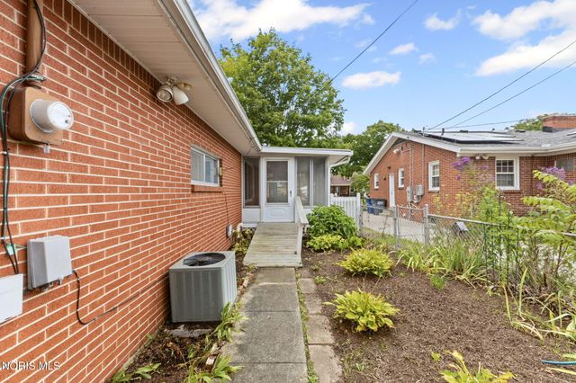 3420 Mapleview Drive, Toledo, OH 43623