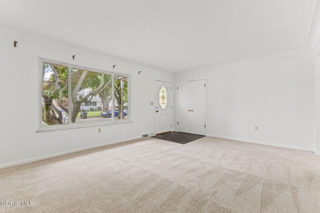 3420 Mapleview Drive, Toledo, OH 43623