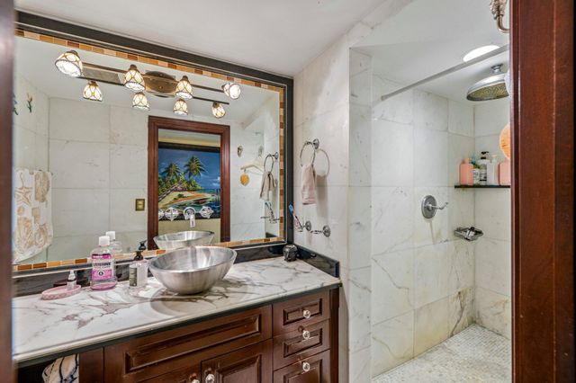 430 Poinciana Drive 1710, Sunny Isles Beach, FL 33160