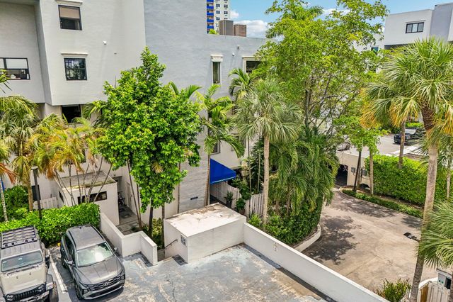 430 Poinciana Drive 1710, Sunny Isles Beach, FL 33160