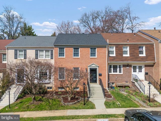 1838 GOLF VIEW CT, Reston, VA 20190