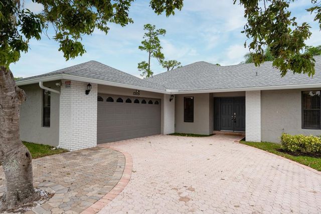 13575 COLUMBINE Avenue, Wellington, FL 33414