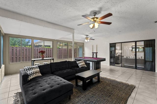13575 COLUMBINE Avenue, Wellington, FL 33414