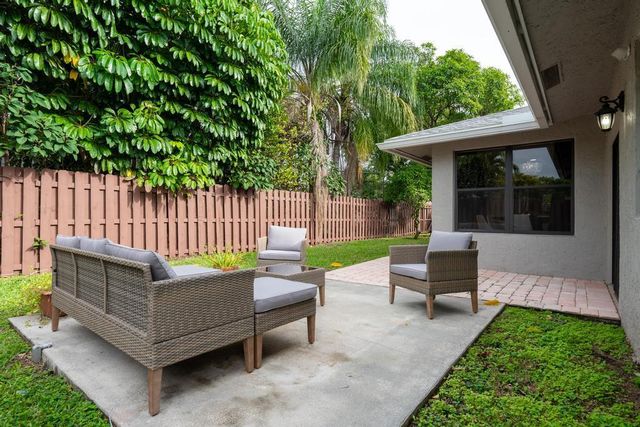 13575 COLUMBINE Avenue, Wellington, FL 33414