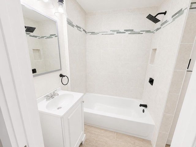 1325 Villa STREET, Racine, WI 53403