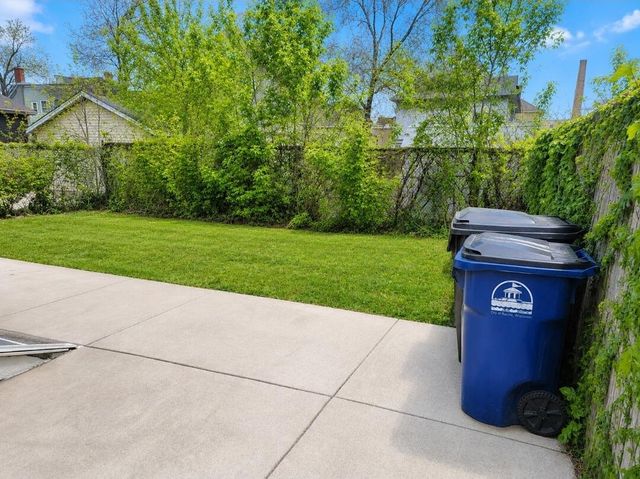 1325 Villa STREET, Racine, WI 53403