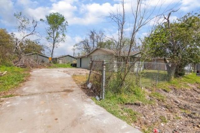 7973 Ritz Street, Houston, TX 77028