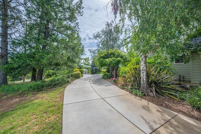 5620 China Hill Rd, El Dorado, CA 95623