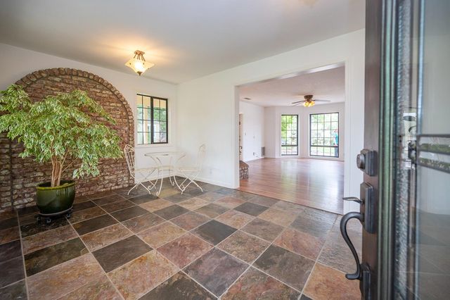 5620 China Hill Rd, El Dorado, CA 95623