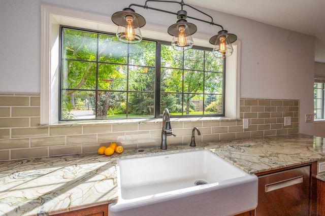 5620 China Hill Rd, El Dorado, CA 95623