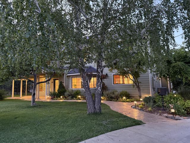 5620 China Hill Rd, El Dorado, CA 95623