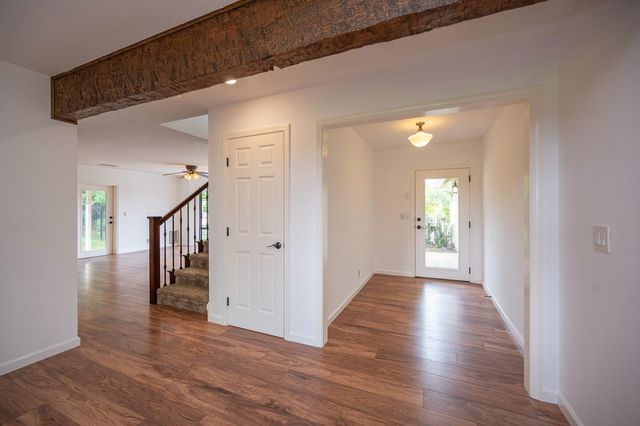 5620 China Hill Rd, El Dorado, CA 95623