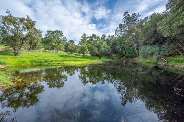 5620 China Hill Rd, El Dorado, CA 95623