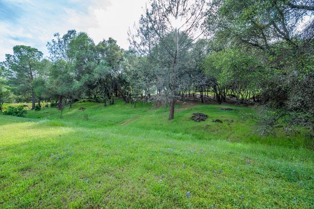 5620 China Hill Rd, El Dorado, CA 95623