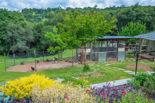 5620 China Hill Rd, El Dorado, CA 95623