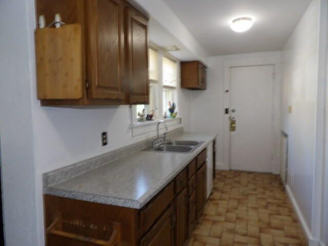 31 Orchard Place, Battle Creek, MI 49017