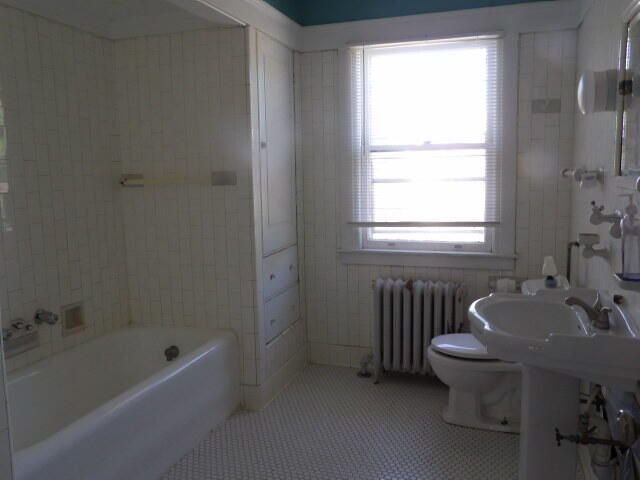 31 Orchard Place, Battle Creek, MI 49017