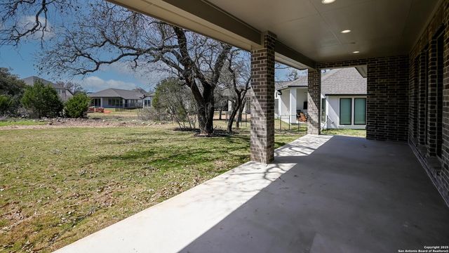623 Alta Circle, New Braunfels, TX 78132