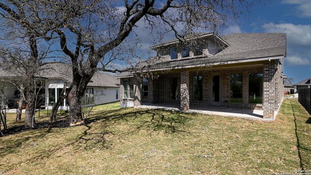623 Alta Circle, New Braunfels, TX 78132