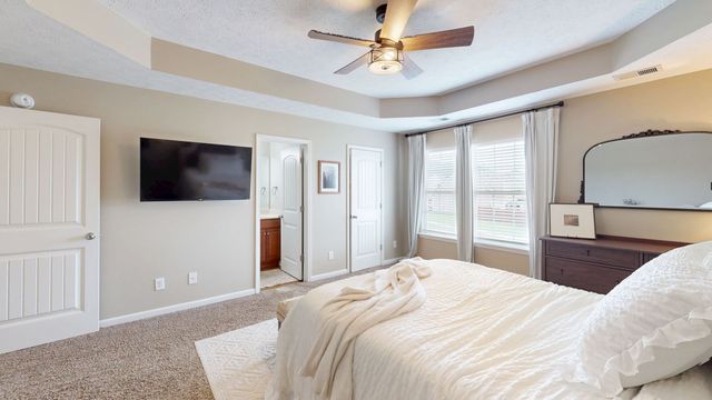 702 Cottoncloud Dr, Lebanon, TN 37090