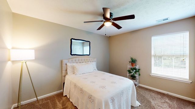 702 Cottoncloud Dr, Lebanon, TN 37090