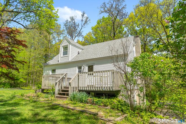 89 Lighthouse Road, Woodbury, CT 06798