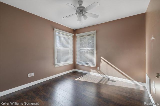 27823 Roy Street, Saint Clair Shores, MI 48081