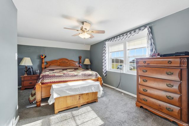 10900 N 900 W Road, Huntington, IN 46750