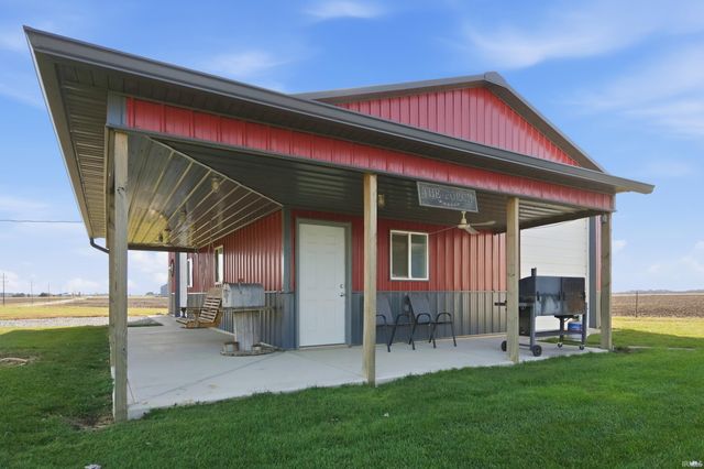 10900 N 900 W Road, Huntington, IN 46750