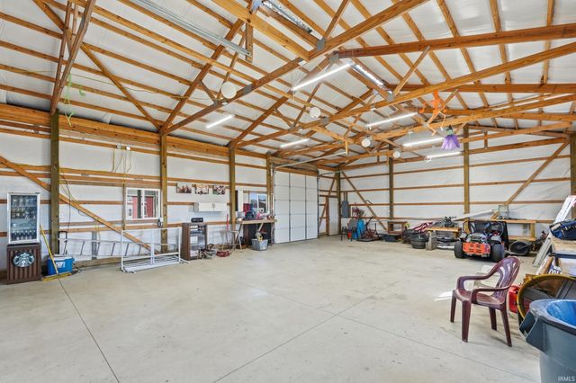 10900 N 900 W Road, Huntington, IN 46750