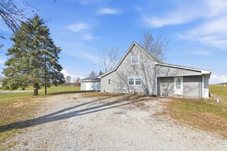 10900 N 900 W Road, Huntington, IN 46750