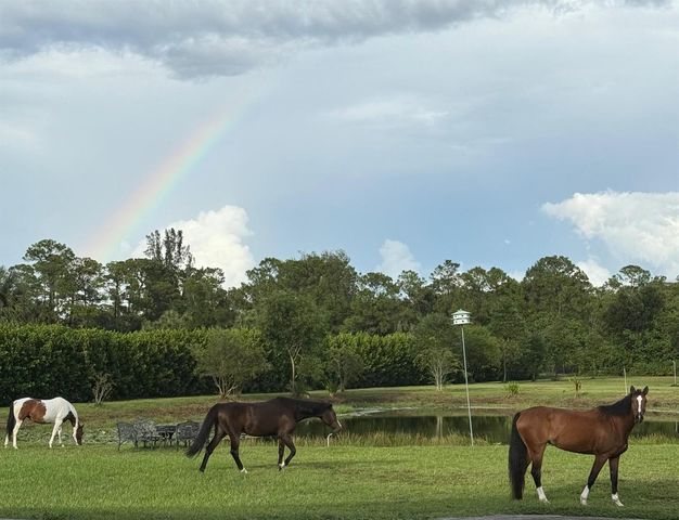 2770 E Road, Loxahatchee Groves, FL 33470