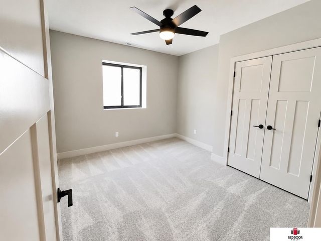 9435 Breashears Street, Lincoln, NE 68516