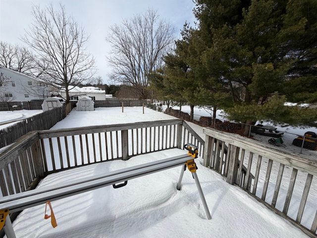57704 Rumshire Drive, Mattawan, MI 49071